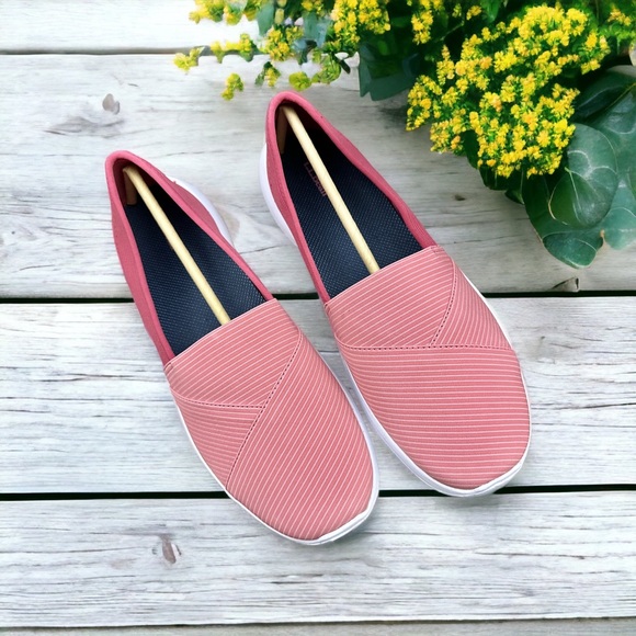 NIB LL Bean Back Cover Slip On Sneaker Loafer Flats Field Rose Faded Rose - Picture 2 of 12